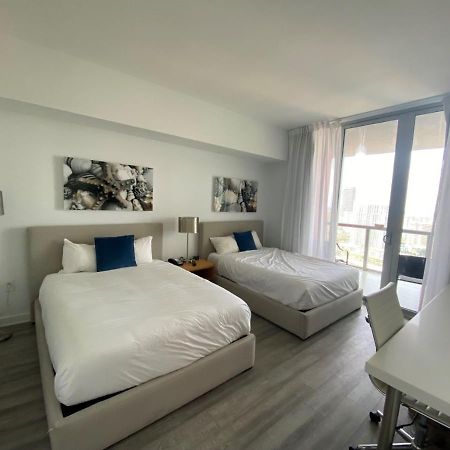Studio 2Bed Beach Apmt With Amazing Views 30B Халландейл-Бич Экстерьер фото