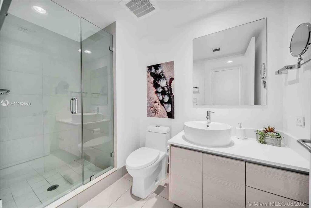 Studio 2Bed Beach Apmt With Amazing Views 30B Халландейл-Бич Экстерьер фото